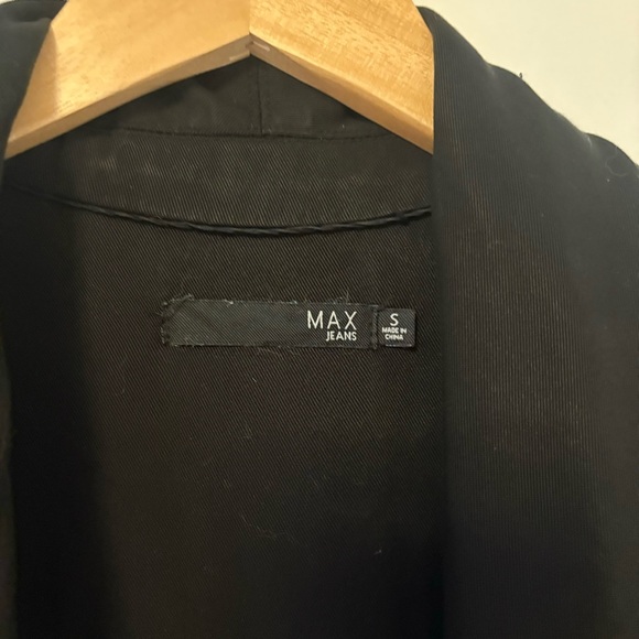 Max Jeans | Black Tencel Waterfall Jacket - Picture 8 of 10